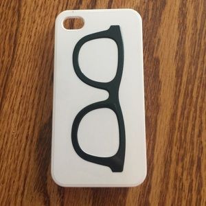 IPHONE 4 GLASSES CASE